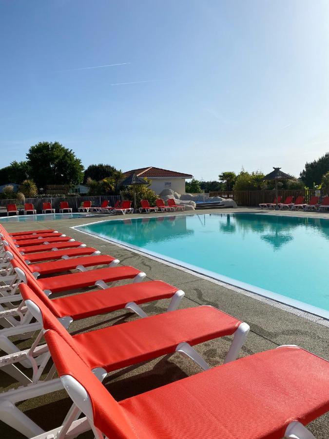 Camping La Riviera Hotel Saint-Michel-Chef-Chef Exterior photo