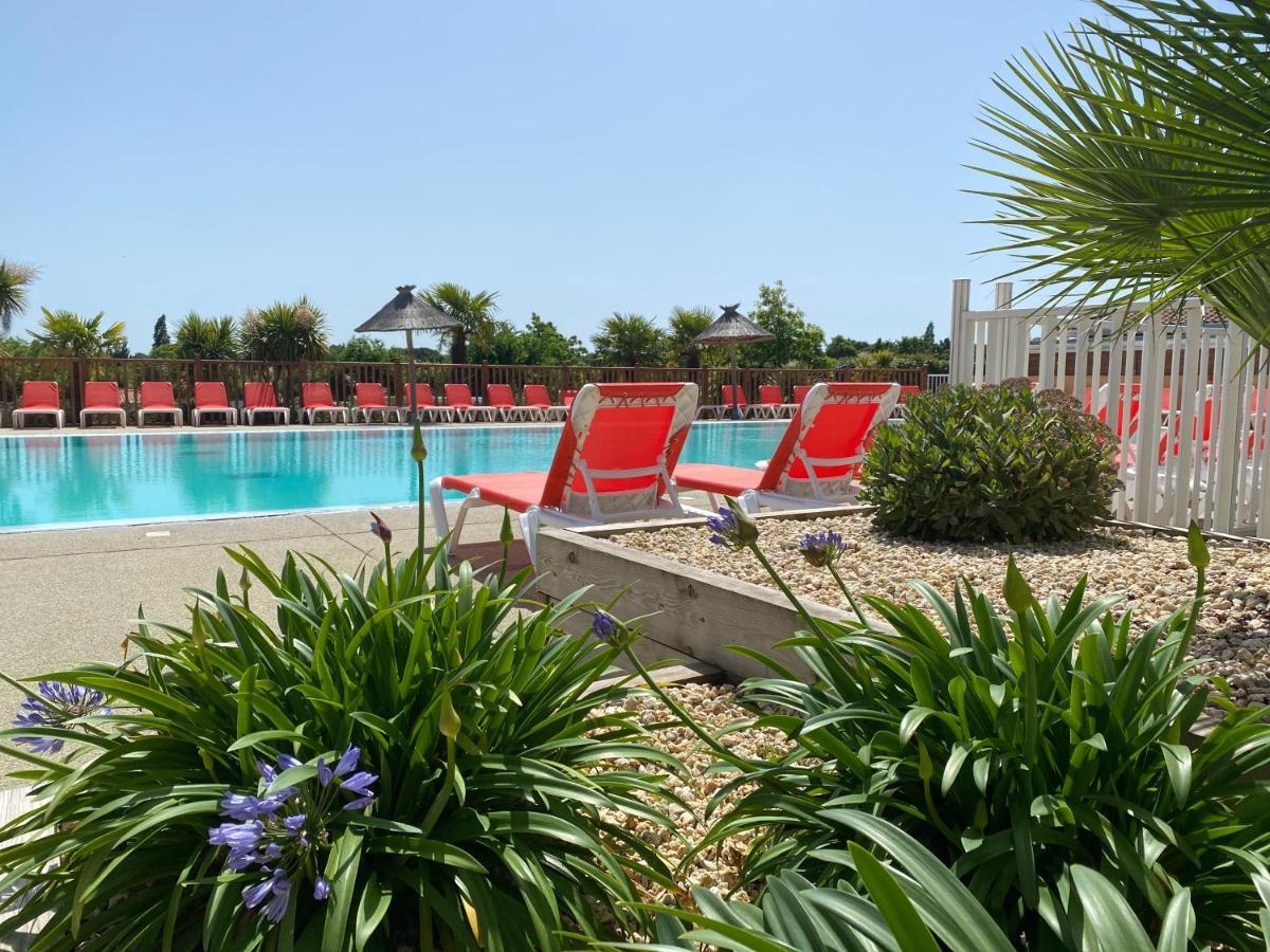Camping La Riviera Hotel Saint-Michel-Chef-Chef Exterior photo